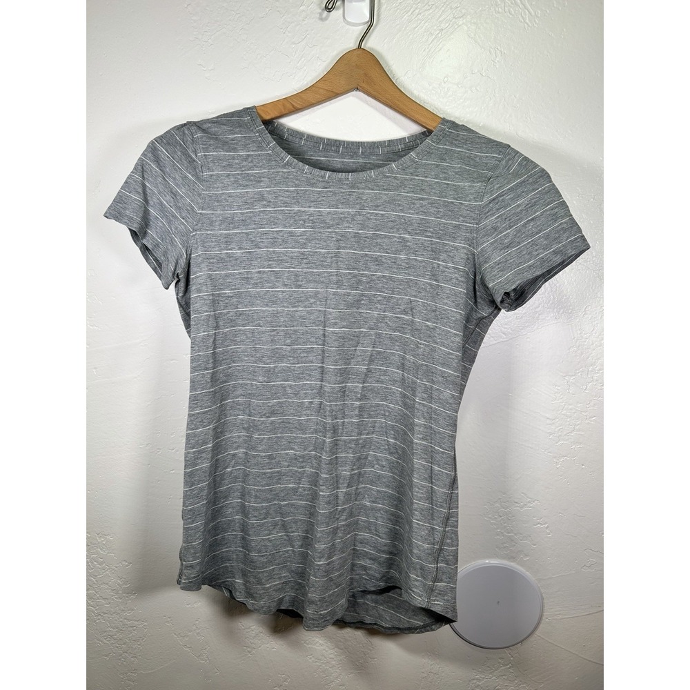 Lululemon Love Tee I Curved Hem Crewneck Grey/White Stripe Size 0-2 Short Sleeve